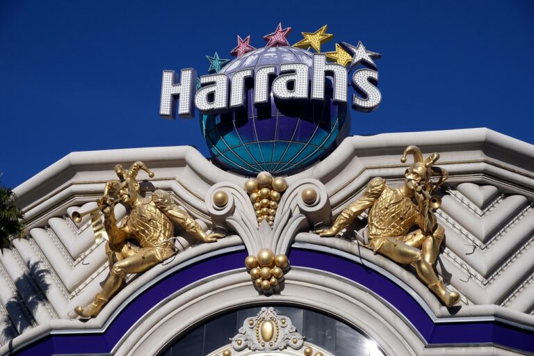 Harrah's Las Vegas Resort & Casino on the Strip