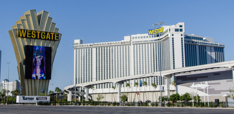 Westgate Las Vegas Resort & Casino exterior